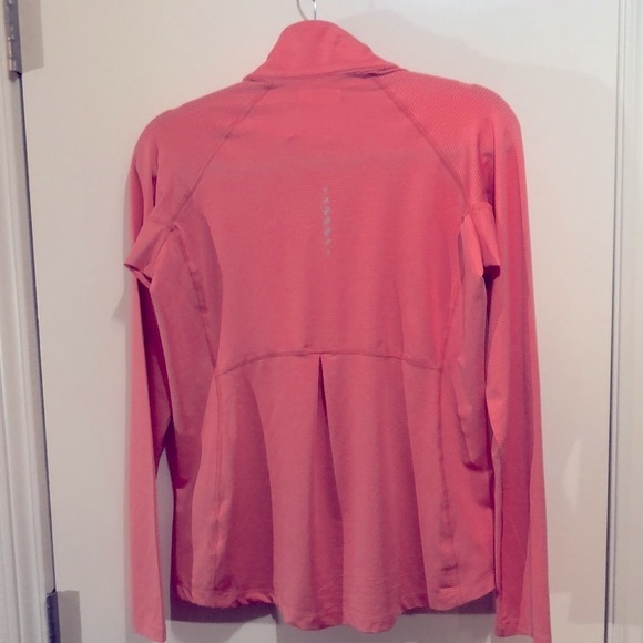 COLUMBIA peach zip up jersey top, medium - Picture 3 of 4